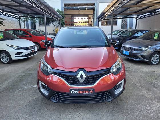 RENAULT CAPTUR 1.6 16V SCE FLEX LIFE X-TRONIC RENAULT CAPTUR 1.6 16V SCE FLEX LIFE X-TRONIC